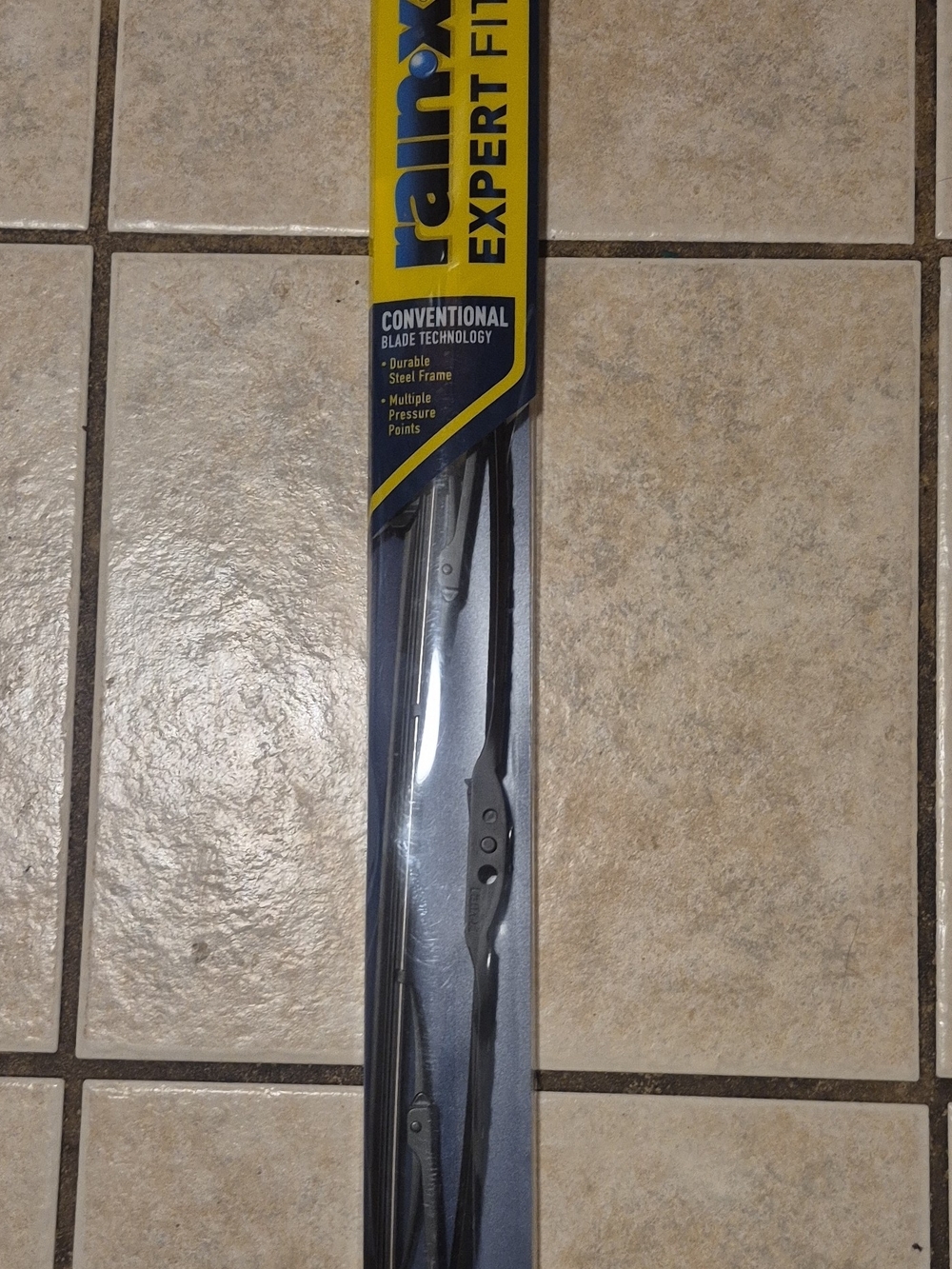 Expert Fit Windshield Wiper Blade - Black